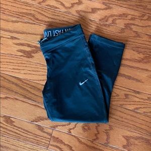 Nike dri fit workout capri